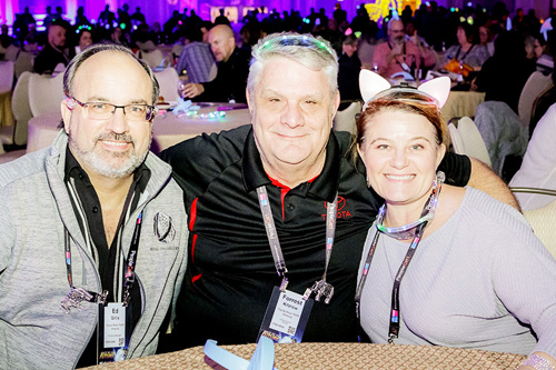Meet Business Professionals Just Like You – Pink19